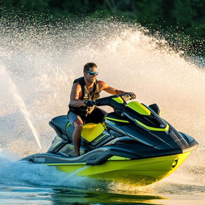 WaveRunners et scooters des mers Yamaha