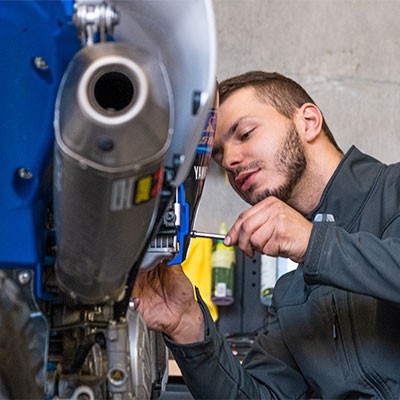 Offre emploi mécanicien moto Yamaha à Andenne